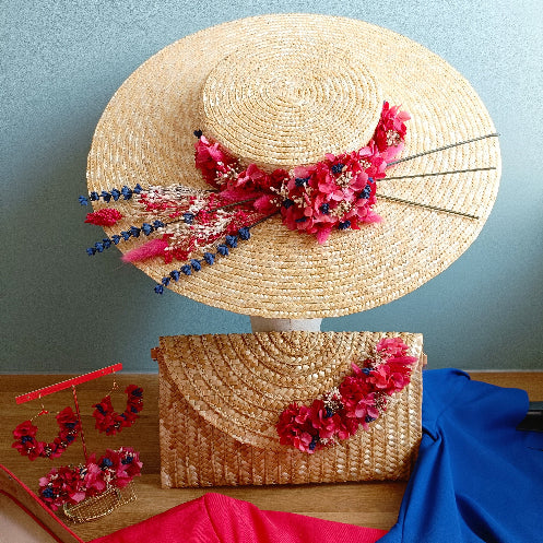 Ensemble d'accessoires créés sur mesure par Bellemond et assortis à la tenue.