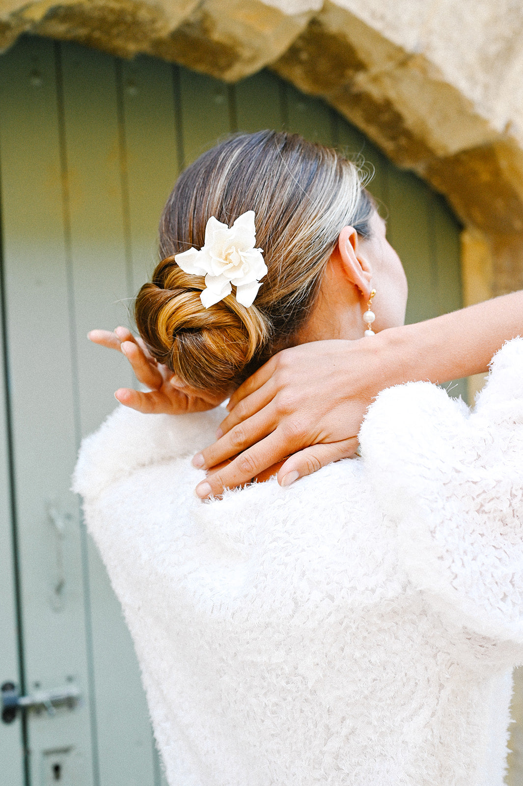 Pics à cheveux Gardenia dans une coiffure - Bellemond
